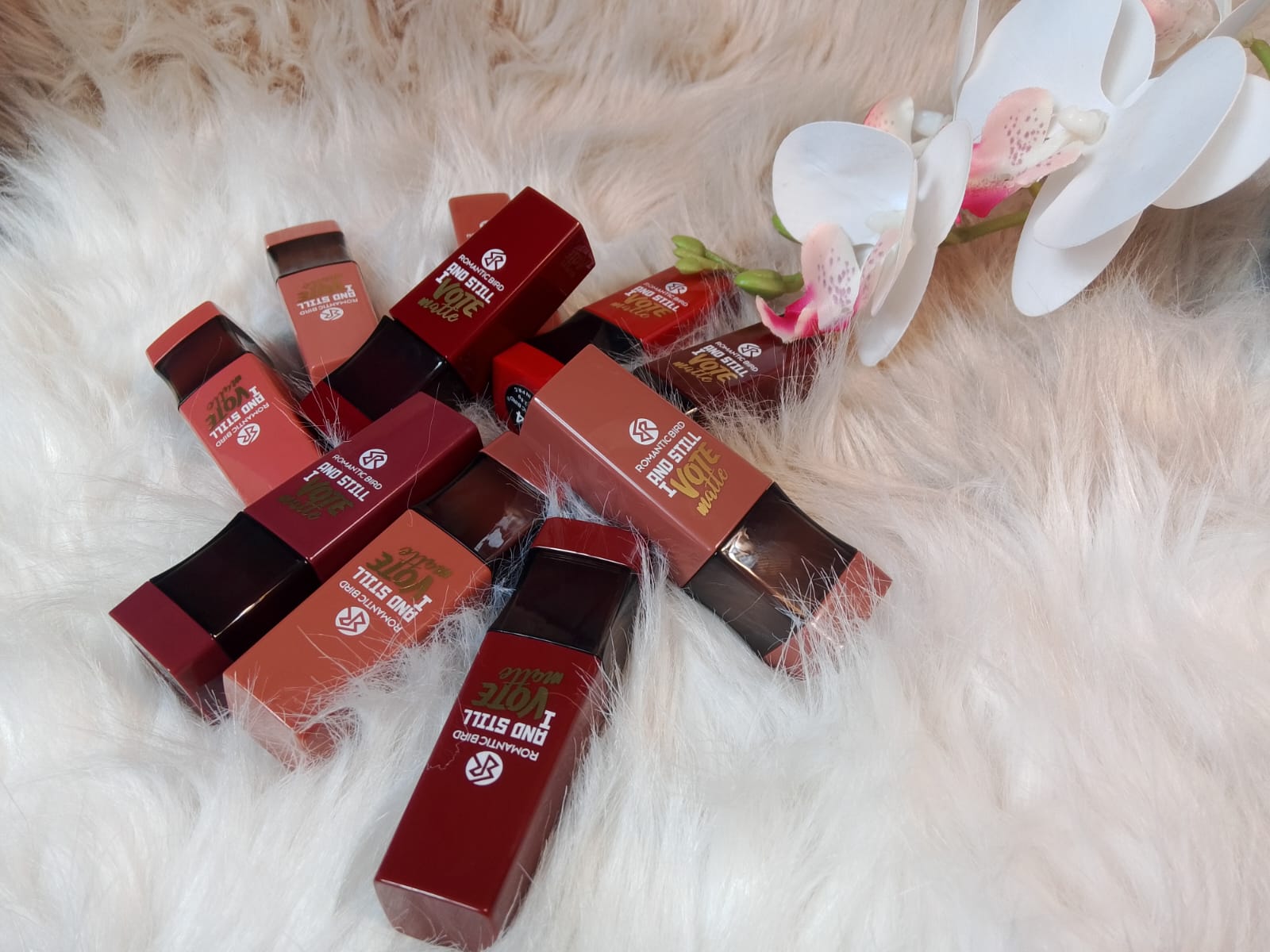 Romantic Bird Lips Thunk Matte Lipstick